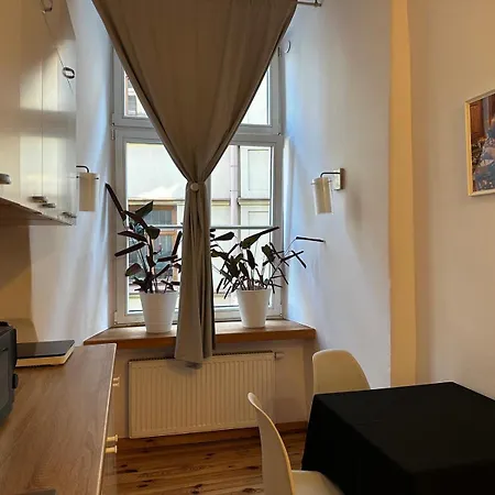 Rynek 5 Stara Winiarnia